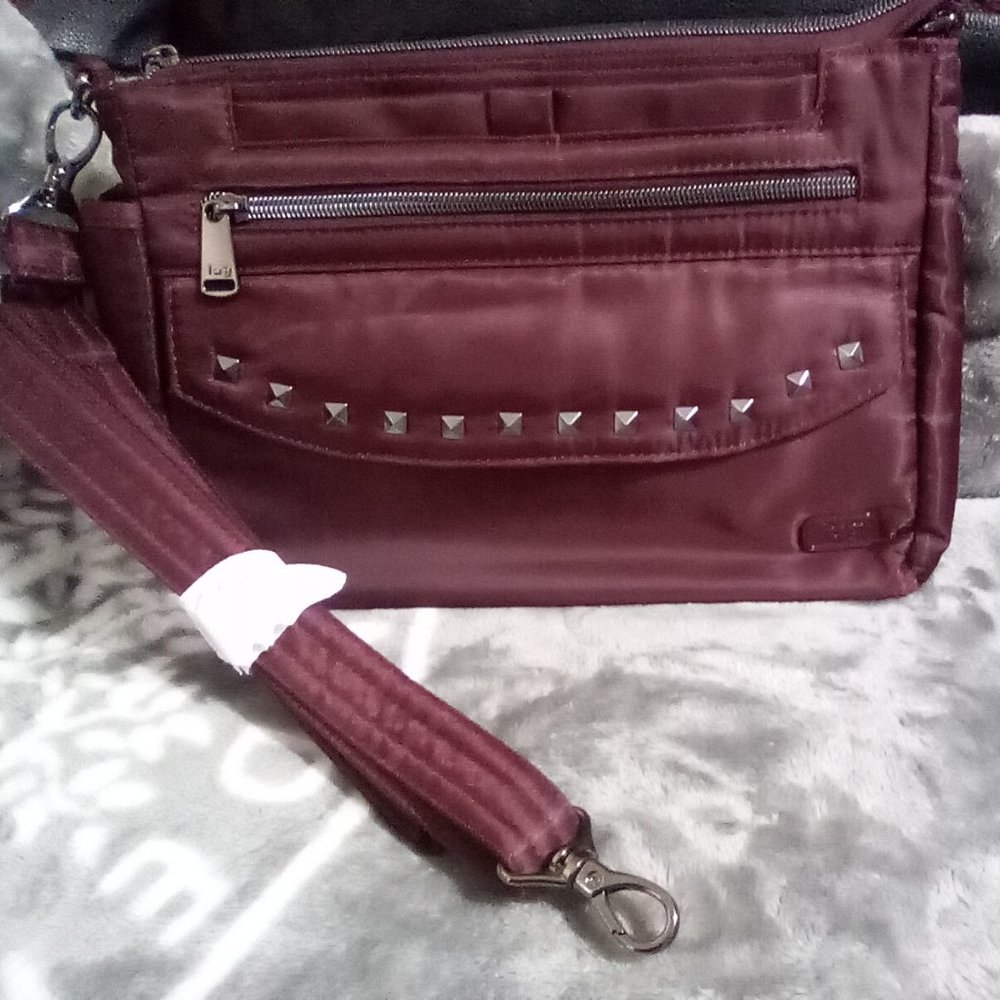 Lug Pacer Crossbody Wine Red